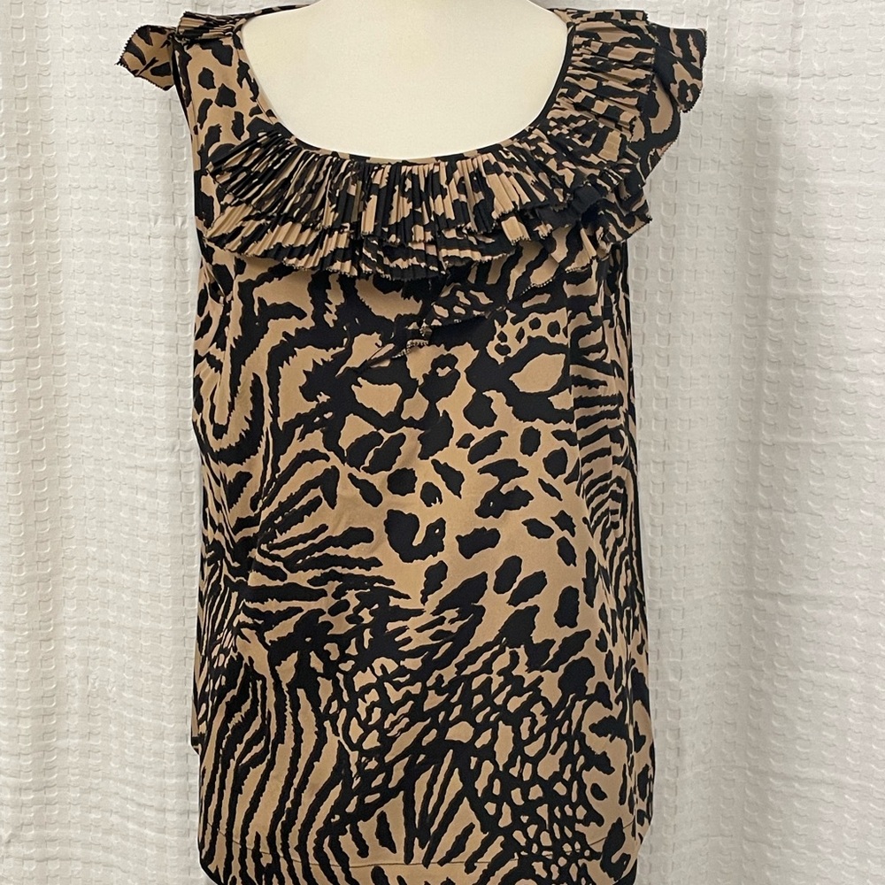 DKNY Leopard print silk top with pleated ruffle neckline Sz 10 like new!